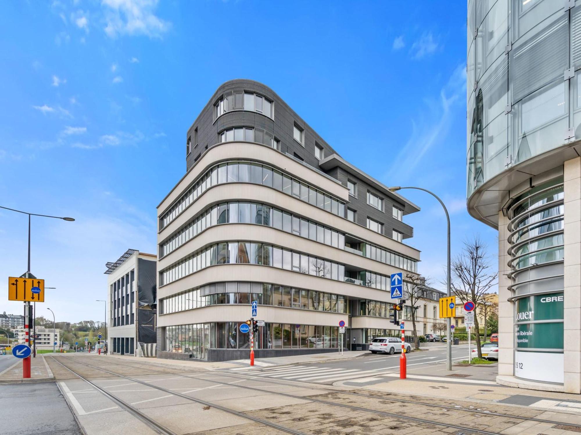 Elegant 2Br With Balcony In Heart Of Luxembourg Apartment Ngoại thất bức ảnh