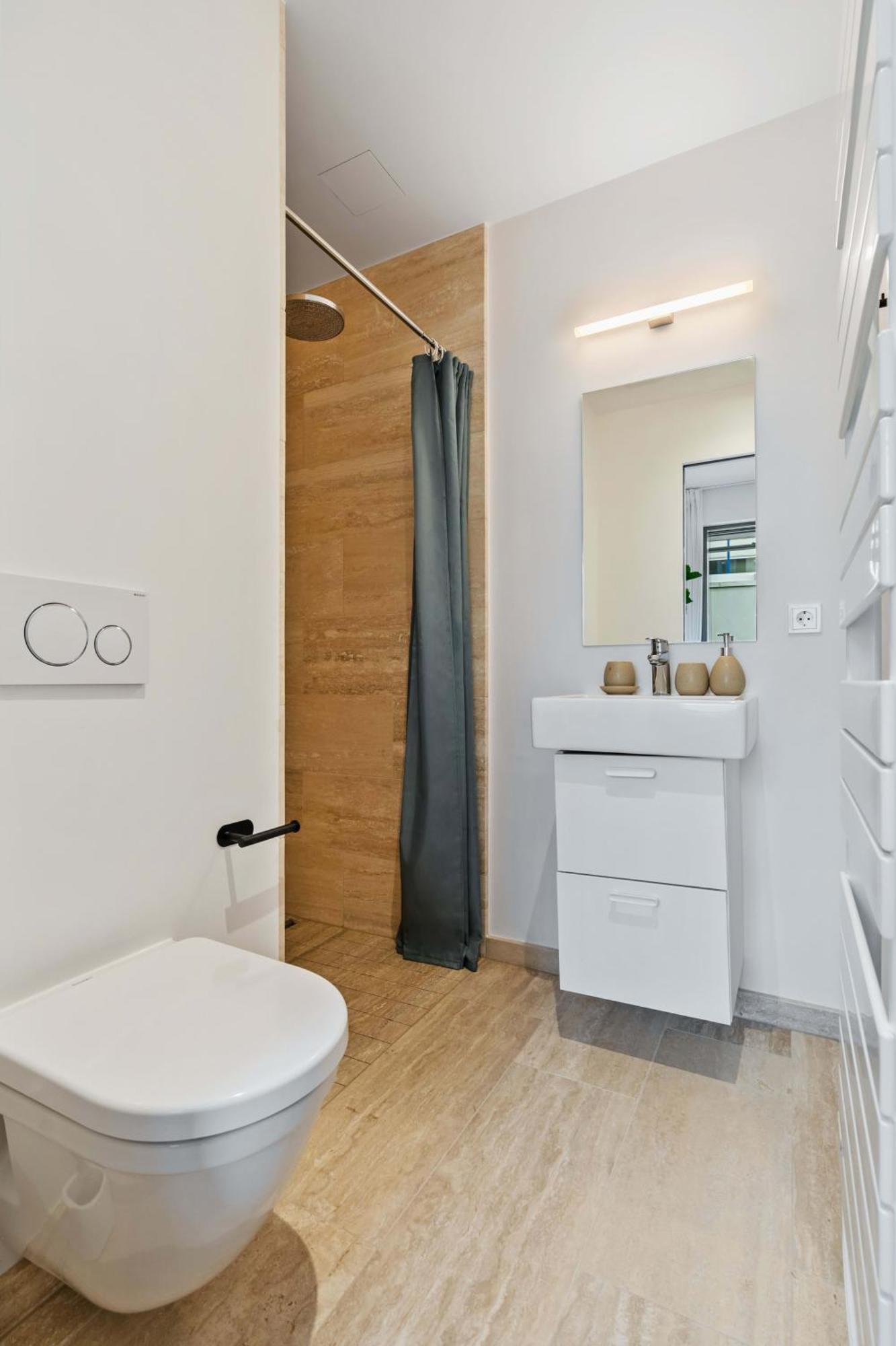 Elegant 2Br With Balcony In Heart Of Luxembourg Apartment Ngoại thất bức ảnh
