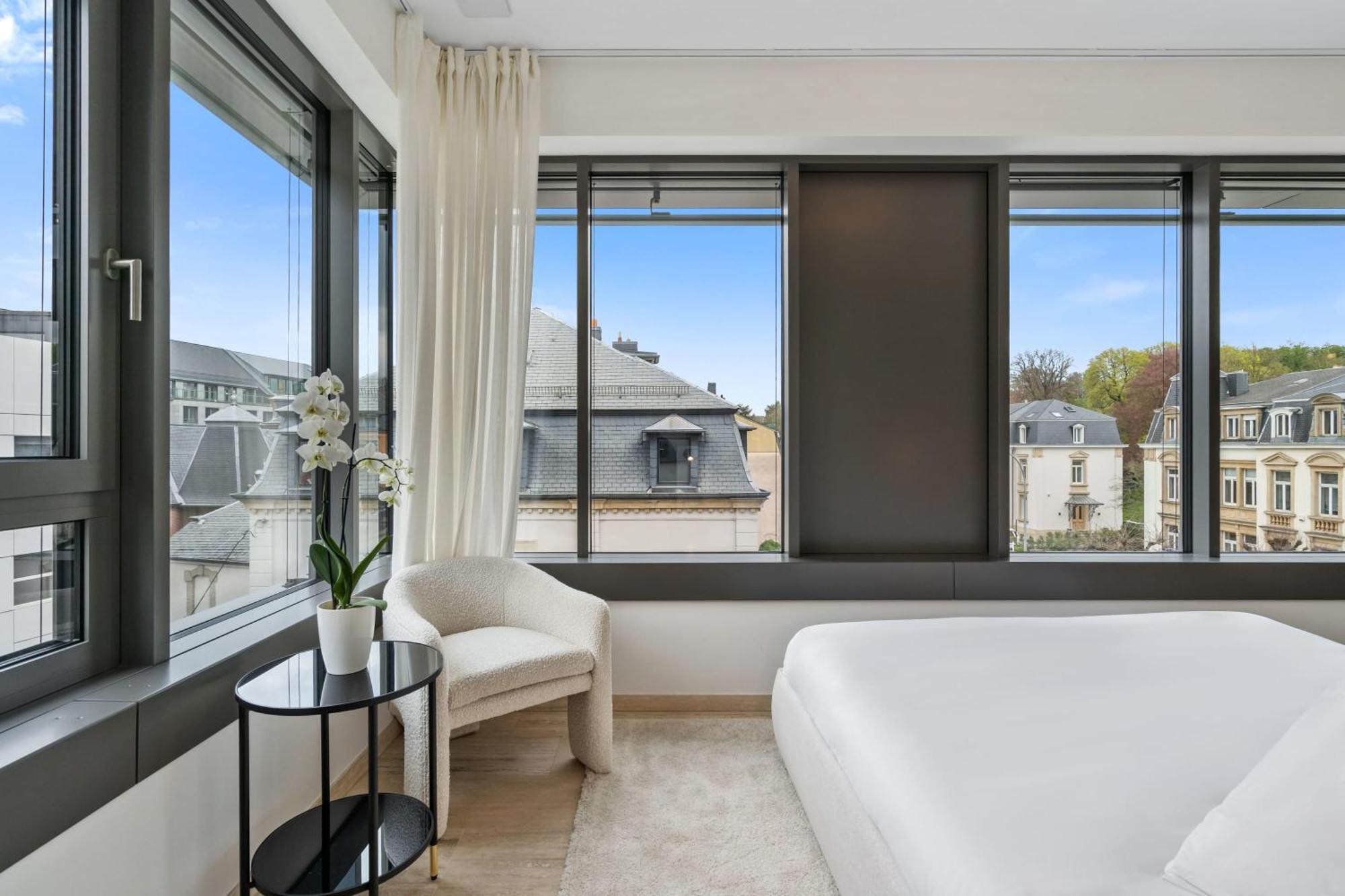 Elegant 2Br With Balcony In Heart Of Luxembourg Apartment Ngoại thất bức ảnh